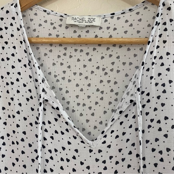 Rachel Zoe white and black heart sleeveless ruffle hem top Size S - Picture 2 of 7